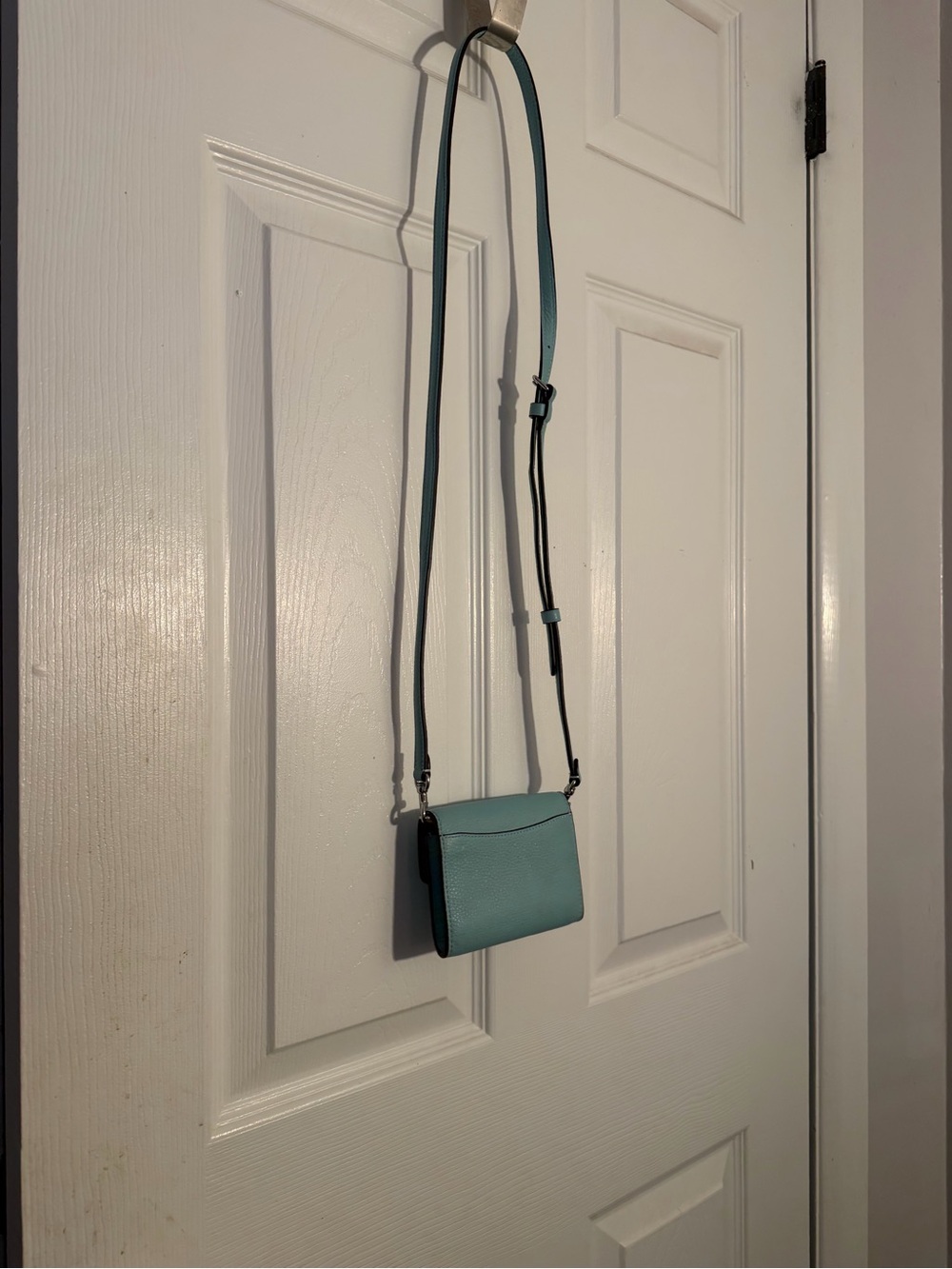 Coach Pebbled Leather Crossbody in Aqua Blue EUC - Picture 3 of 8